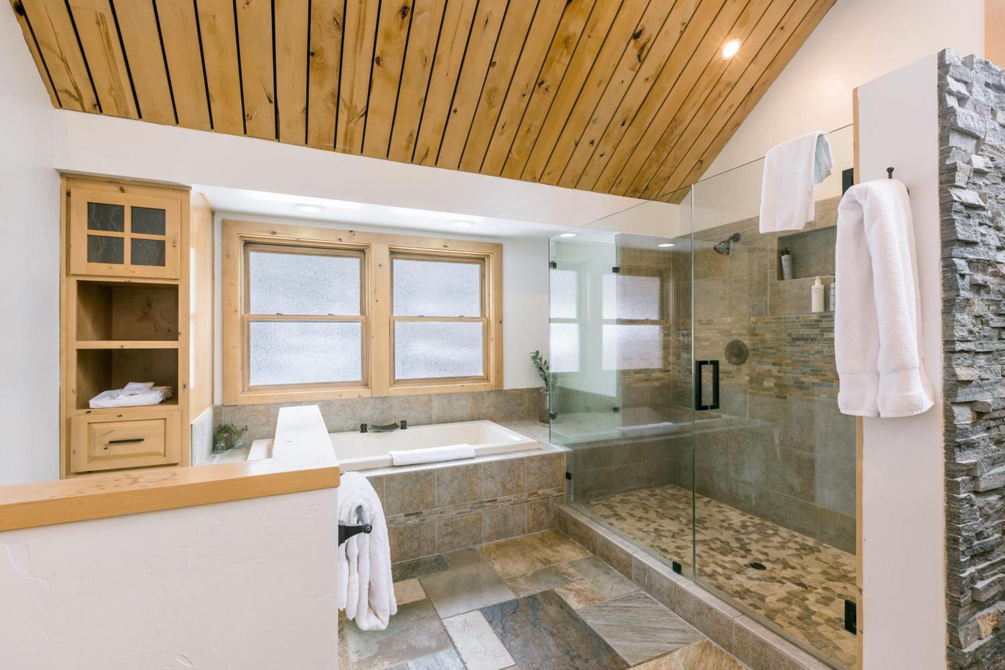 Coyote Moon By Avantstay Cabin Wsauna Mins From Dt Truckee Northstar 외부 사진