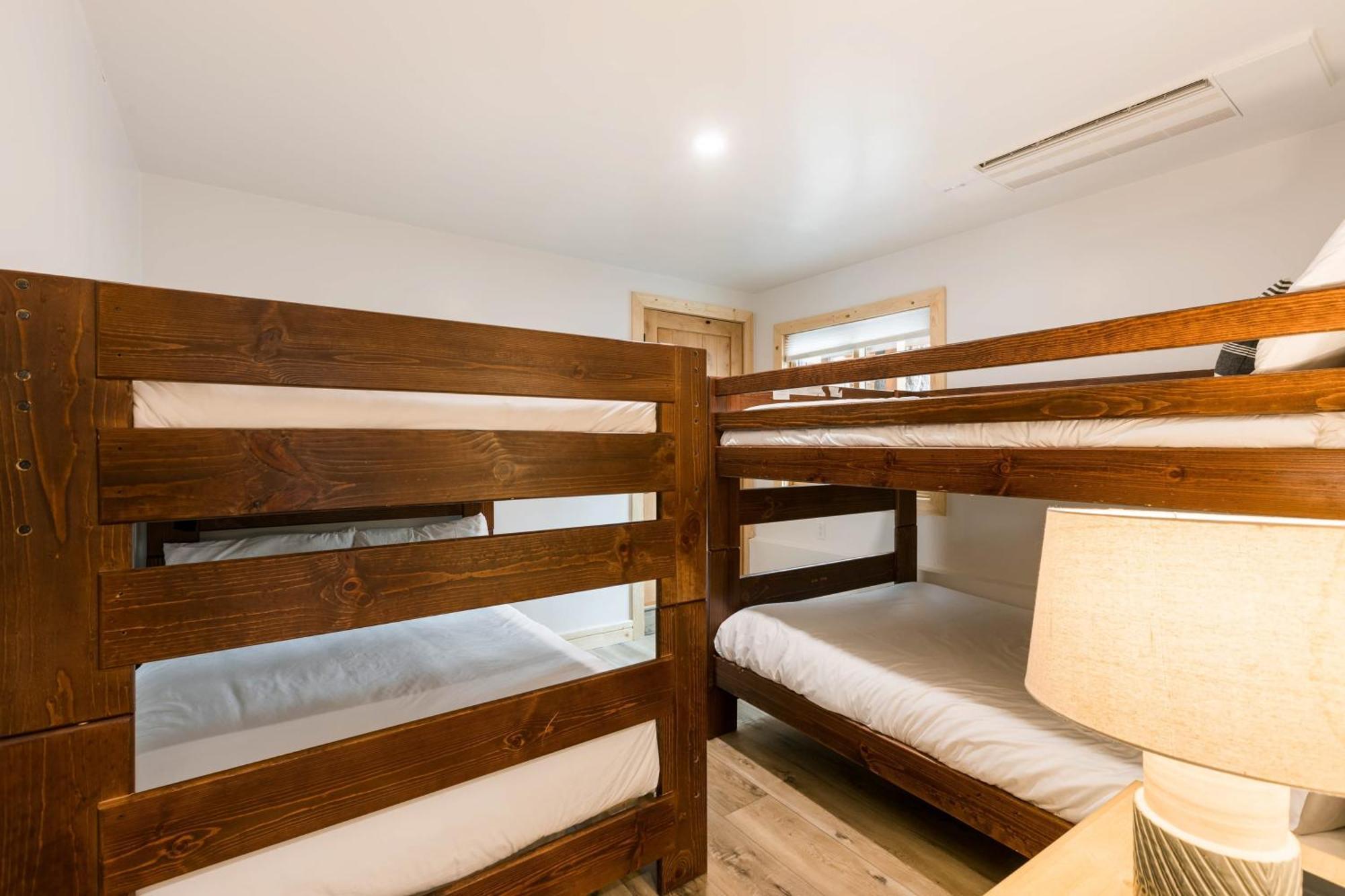 Coyote Moon By Avantstay Cabin Wsauna Mins From Dt Truckee Northstar 외부 사진