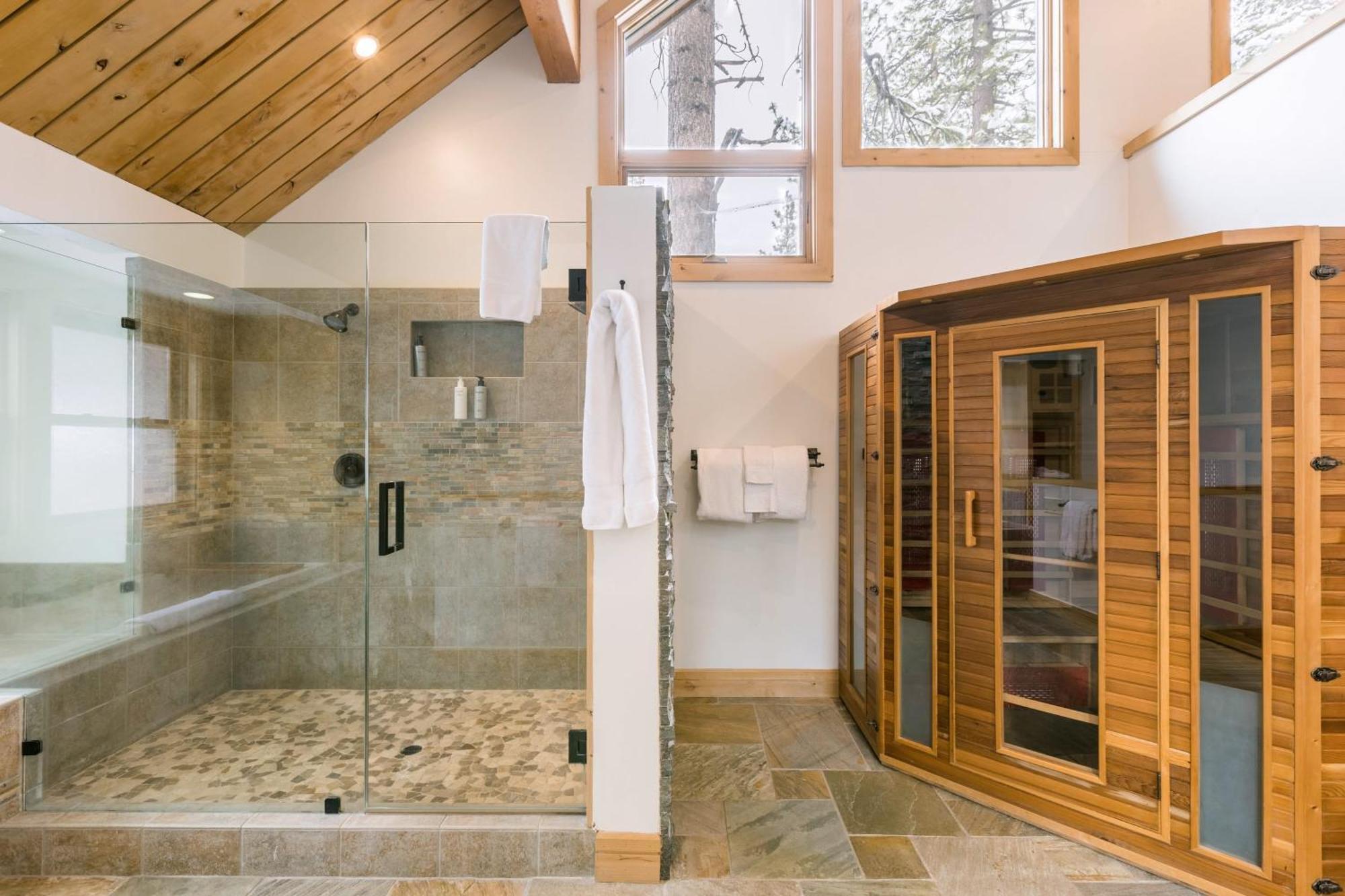 Coyote Moon By Avantstay Cabin Wsauna Mins From Dt Truckee Northstar 외부 사진